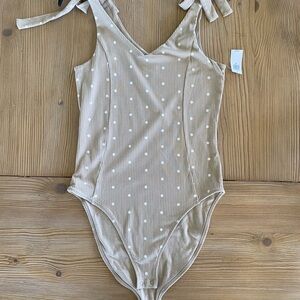 Old navy Polka Dot Tie-Shoulder Bodysuit in Beige.size medium
